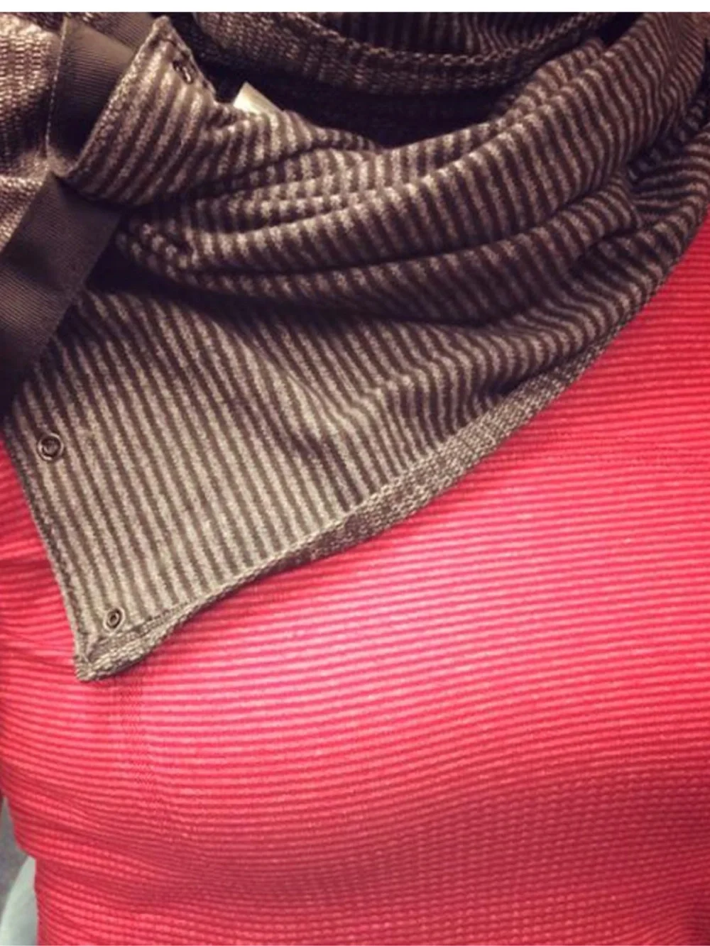 Lululemon Vinyasa Wrap Scarf - Picture 5 of 5